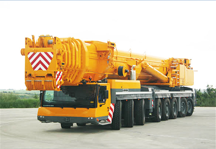 新兴县精密设备吊装（如机床、仪器）需要特殊车型吗？