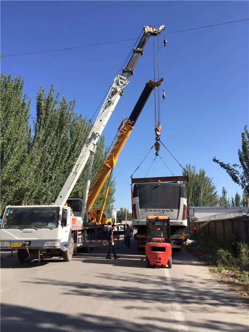 新兴县港口集装箱搬运案例